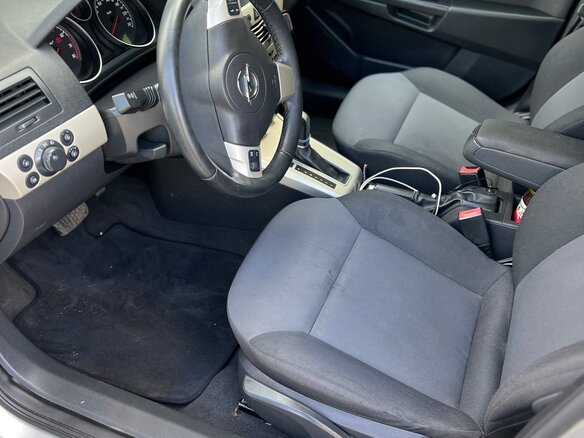 2008 Opel Astra H Рестайлинг, серебристый, 480000 рублей - вид 6