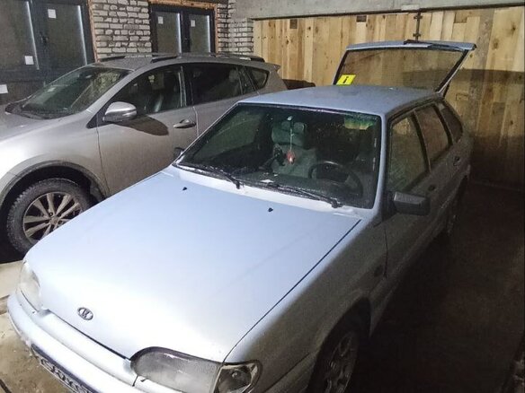 2005 Lada (ВАЗ) 2114, серебристый, 140000 рублей