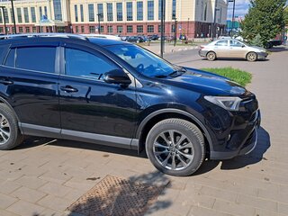 2018 Toyota RAV4 IV (XA40) Рестайлинг, чёрный, 2700000 рублей, вид 2