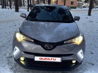 2017 Toyota C-HR I, серый, 2000000 рублей, вид 2