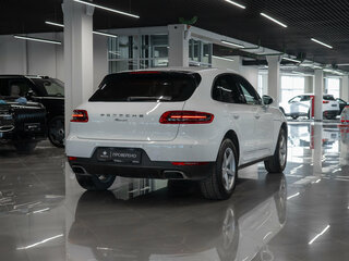 2016 Porsche Macan I, белый, 3050000 рублей, вид 5