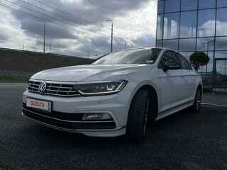 2018 Volkswagen Passat B8, белый, 2640000 рублей, вид 4