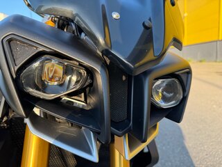 2018 Yamaha MT-10SP, серебристый, 1420000 рублей, вид 5