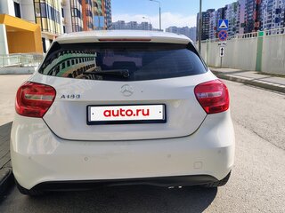 2015 Mercedes-Benz A-Класс 180 III (W176), белый, 1550000 рублей, вид 4