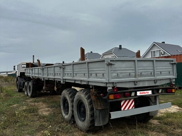 1996 КамАЗ 44108, серебристый, 1300000 рублей - вид 4