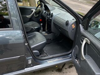 2009 Renault Logan I, чёрный, 400000 рублей, вид 5