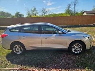 2019 Ford Focus IV, серебристый, 1090000 рублей, вид 4