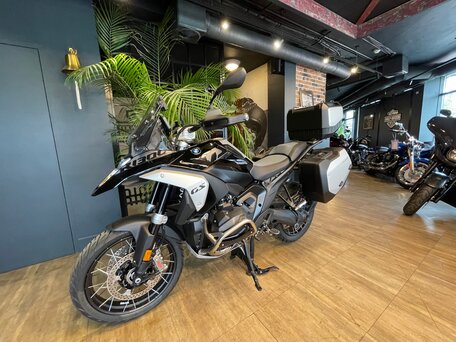 2026 BMW R 1300 GS, чёрный, 3795000 рублей, вид 3