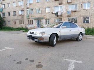 1989 Toyota Vista II (V20), серый, 220000 рублей, вид 1