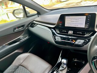 2019 Toyota C-HR I, коричневый, 1650000 рублей, вид 5