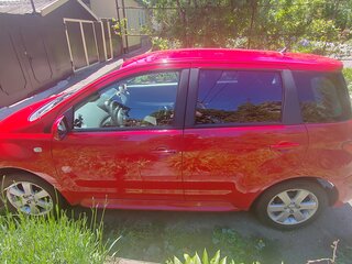 2004 Toyota Ist I, красный, 600000 рублей, вид 2