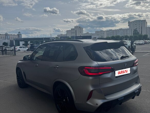 2020 BMW X5 M Competition III (F95), серый, 10500000 рублей - вид 4