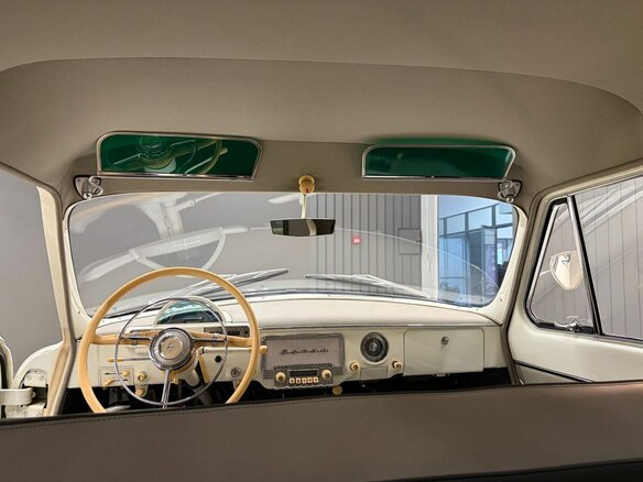 1968 ГАЗ 21 «Волга» 21Р, белый, 3300000 рублей - вид 18