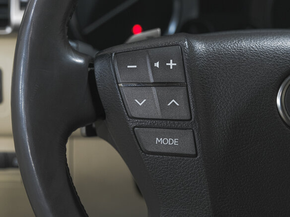 2013 Lexus LX 570 III Рестайлинг, чёрный, 4069000 рублей - вид 22