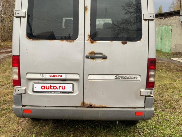 2005 Mercedes-Benz Sprinter, серебристый, 700000 рублей - вид 3