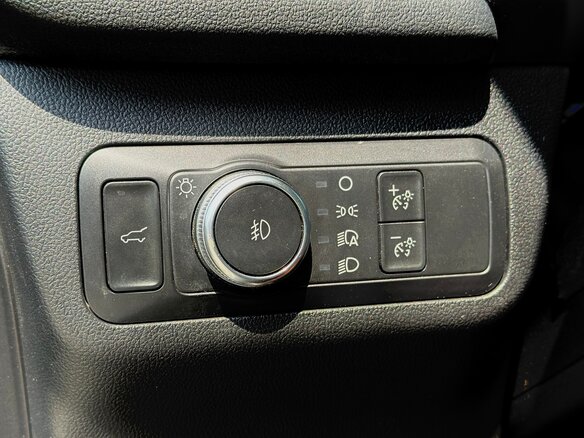 2021 Ford Escape IV, серебристый, 1550000 рублей - вид 18