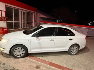 2017 Skoda Rapid I, белый, 695000 рублей, вид 2