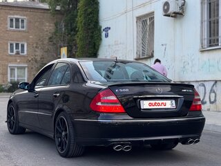 2004 Mercedes-Benz E-Класс 500 III (W211, S211), чёрный, 800000 рублей, вид 5