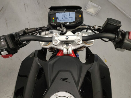2023 BMW G 310 R, чёрный, 350000 рублей, вид 5