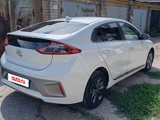 2016 Hyundai IONIQ, белый, 1750000 рублей, вид 4