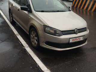 2013 Volkswagen Polo V, бежевый, 650000 рублей, вид 5