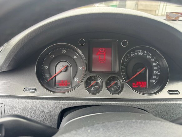 2007 Volkswagen Passat B6, чёрный, 535000 рублей - вид 8