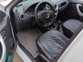 2013 Renault Logan I Рестайлинг, белый, 299000 рублей, вид 3