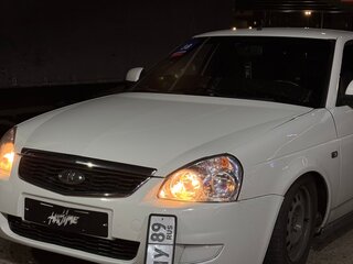 2014 Lada (ВАЗ) Priora I Рестайлинг, белый, 450000 рублей, вид 3