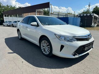 2015 Toyota Camry VII (XV50) Рестайлинг, белый, 1950000 рублей, вид 2