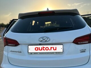 2017 Hyundai Santa Fe III Рестайлинг, белый, 2370000 рублей, вид 3