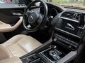 2017 Jaguar F-Pace I, красный, 2349000 рублей - вид 5