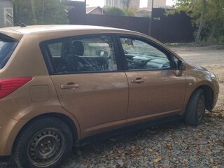 2007 Nissan Tiida I, коричневый, 533333 рублей, вид 2