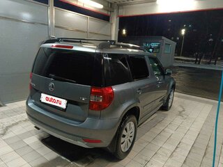 2014 Skoda Yeti I Рестайлинг, серый, 1099000 рублей, вид 4