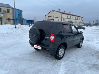 2012 Chevrolet Niva I Рестайлинг, чёрный, 600000 рублей, вид 5