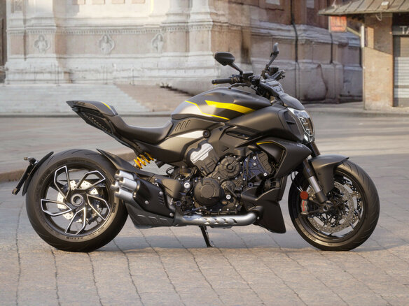 2025 Ducati Diavel V4, чёрный, 3350000 рублей - вид 10