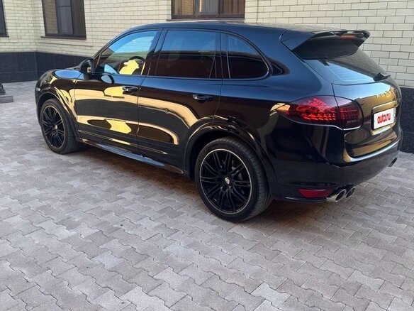 2012 Porsche Cayenne S II (958), чёрный, 2250000 рублей - вид 6