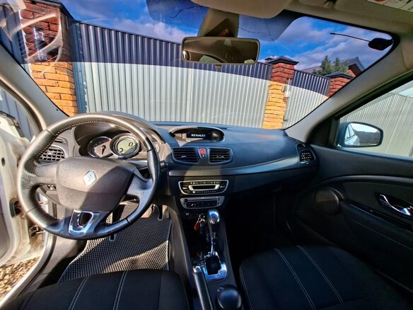 2014 Renault Fluence I Рестайлинг, белый - вид 10