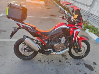 2020 Honda CRF 1100L Africa Twin, красный, 1300000 рублей, вид 4