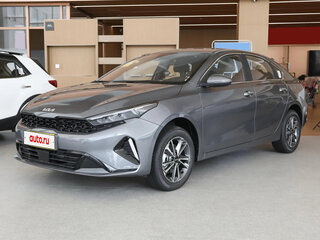 2025 Kia K3 II (China Market) Рестайлинг, серый, 1850000 рублей, вид 1