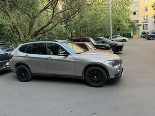 2013 BMW X1 20d I (E84) Рестайлинг, бежевый, 1730000 рублей, вид 4