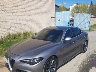 2017 Alfa Romeo Giulia II (952), серый, 2200000 рублей, вид 1