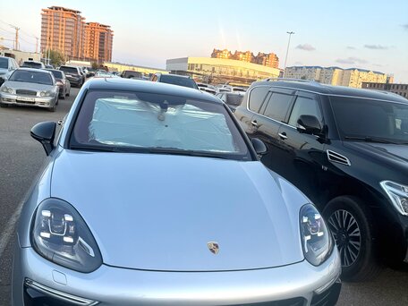 2014 Porsche Cayenne S II Рестайлинг (958), серебристый, 2350000 рублей, вид 4