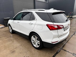 2018 Chevrolet Equinox III, белый, 1850000 рублей, вид 3