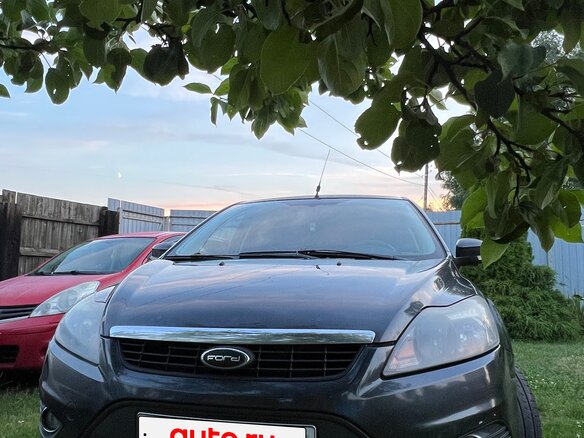 2009 Ford Focus II Рестайлинг, чёрный, 430000 рублей - вид 1