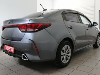 2021 Kia Rio IV Рестайлинг, серый, 1470000 рублей, вид 4