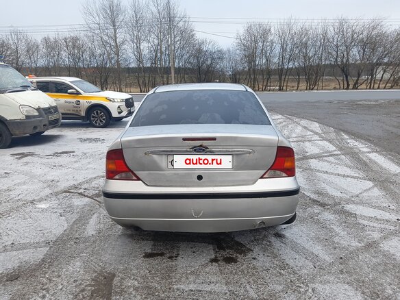 2004 Ford Focus I Рестайлинг, серебристый, 150000 рублей - вид 7