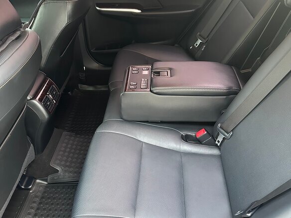 2016 Toyota Camry VII (XV50) Рестайлинг, синий, 2360000 рублей - вид 5