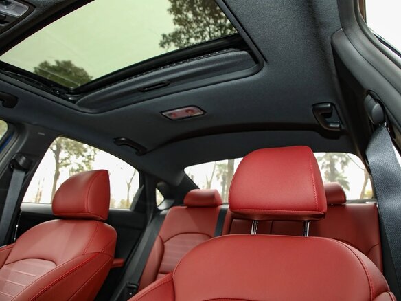 2026 Kia K3 II (China Market) Рестайлинг, синий, 2060000 рублей - вид 18