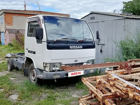 1993 Nissan Atlas, белый, 950000 рублей - вид 3