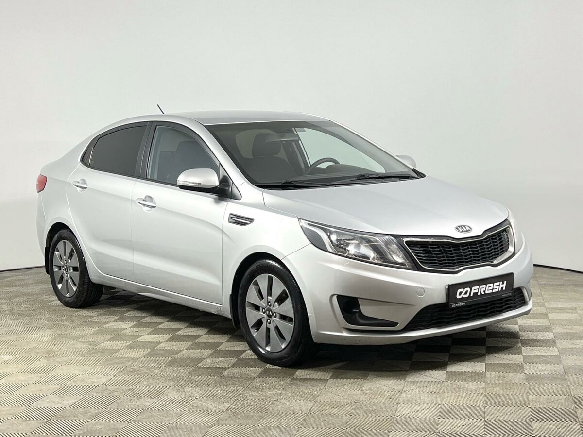 Открыть фотографии: Kia Rio III